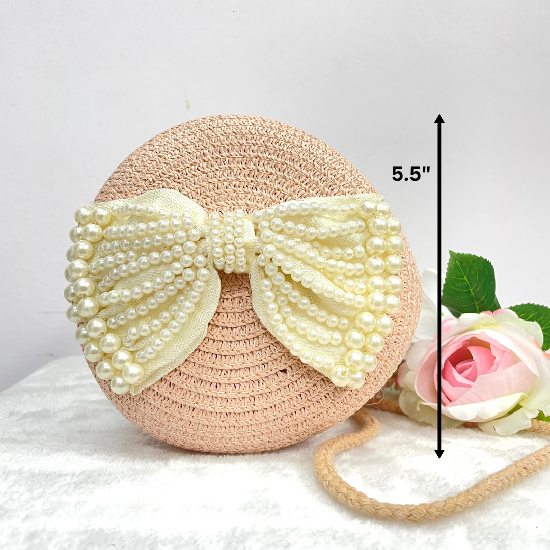 
                  
                    Crochet Bag With A Big Pearl Bow
                  
                