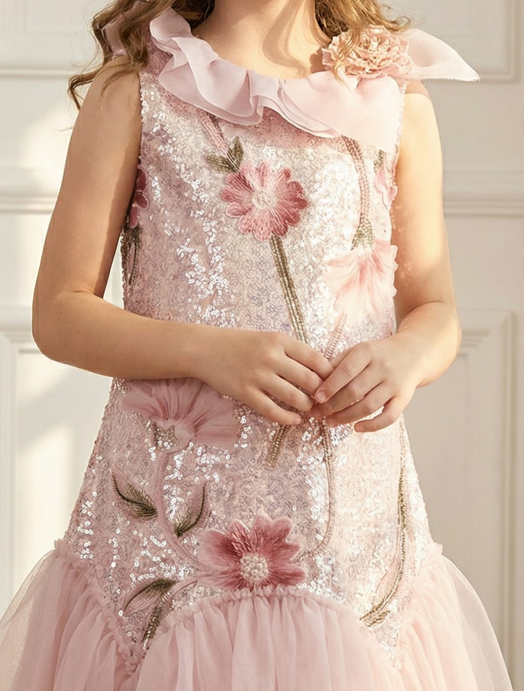 PINK SLEEVELESS SEQ FLORAL FROCK